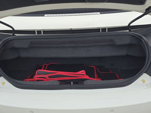 Used 2018 Maserati GranTurismo Sport image 8