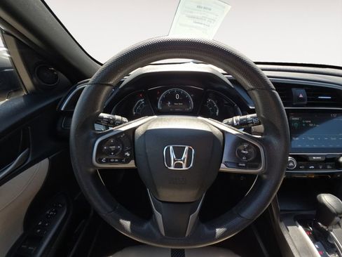 Used 2018 Honda Civic EX image 12