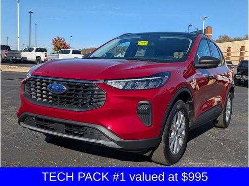 Used 2025 Ford Escape Active w/ Tech Pack #1 image 4