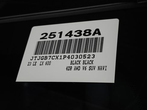 Used 2023 Lexus LX 600 4WD w/ Appearance Package image 46