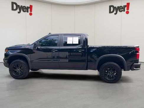 Used 2023 Chevrolet Silverado 1500 ZR2 w/ Technology Package AWD/4WD image 2