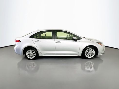 Certified 2023 Toyota Corolla LE w/ LE Convenience Package FWD image 4