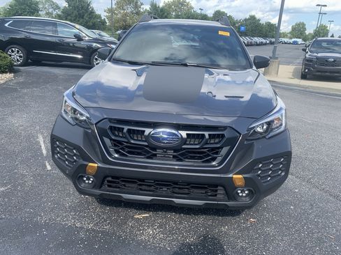 Used 2025 Subaru Outback Wilderness AWD/4WD image 14