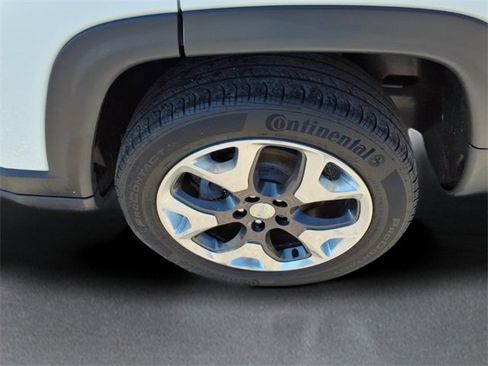 Used 2020 Jeep Compass Limited w/ Trailer Tow Group image 7