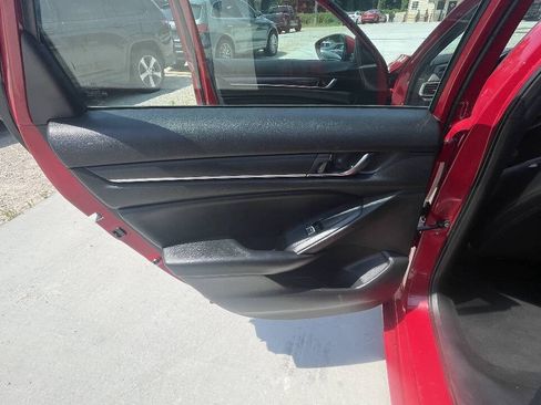 Used 2018 Honda Accord Sport image 25