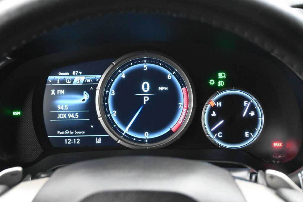Used 2022 Lexus RX 350 F Sport w/ Accessory Package AWD/4WD image 10