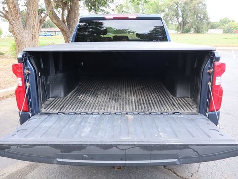 Used 2021 Chevrolet Silverado 1500 Custom AWD/4WD image 14