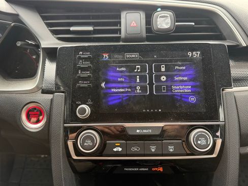 Used 2020 Honda Civic Sport image 15