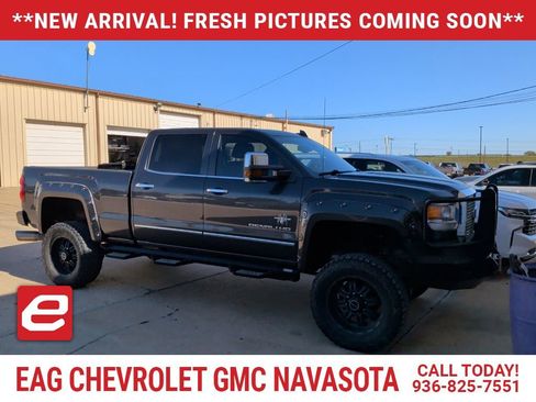Used 2016 GMC Sierra 2500 Denali w/ Duramax Plus Package image 1