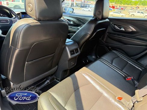 Used 2021 GMC Terrain SLT w/ Infotainment Package II AWD/4WD image 13