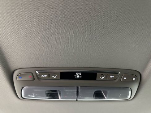 Used 2025 Kia Telluride S image 44