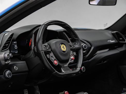 Used 2017 Ferrari 488 Spider RWD image 56