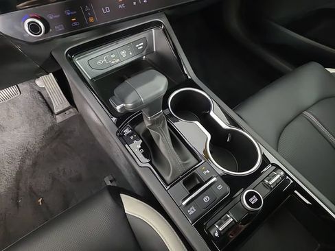 Certified 2026 Kia K5 GT-Line w/ GT-Line Premium Package FWD image 34