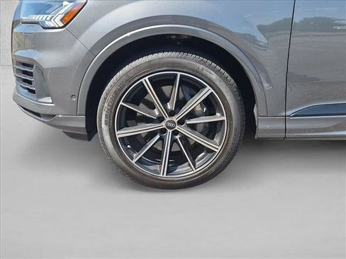 Used 2024 Audi Q7 3.0T Premium Plus AWD/4WD image 26
