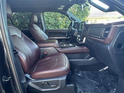 Used 2024 Ford Expedition Max Limited AWD/4WD image 57