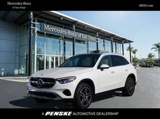 Used 2026 Mercedes-Benz GLC 300 video 1
