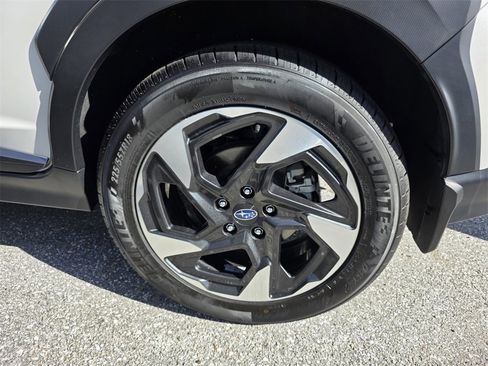 Used 2024 Subaru Crosstrek 2.5i Limited image 17