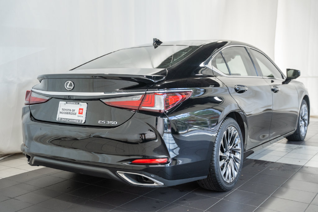 Used 2024 Lexus ES 350 w/ Accessory Package (Z2) FWD image 4
