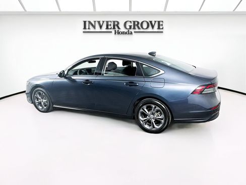 Used 2023 Honda Accord EX image 7