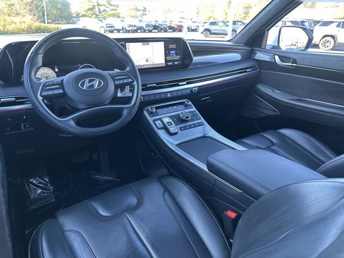 Used 2023 Hyundai Palisade Calligraphy image 8