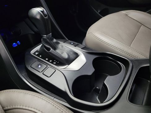 Used 2017 Hyundai Santa Fe Sport 2.0T image 26