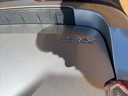 Used 2023 Ford Explorer XLT w/ Equipment Group 202A image 7