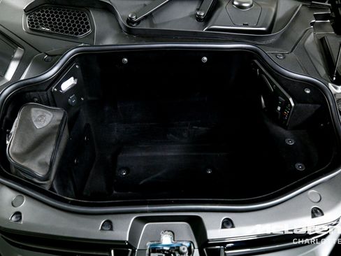 Used 2025 Lamborghini Revuelto AWD/4WD image 17