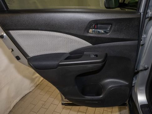 Used 2015 Honda CR-V EX image 9