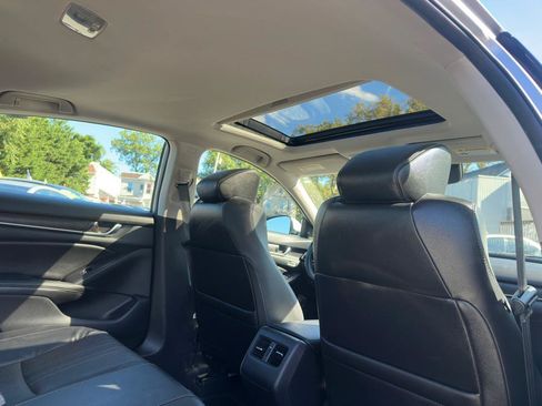 Used 2019 Honda Accord EX-L image 18