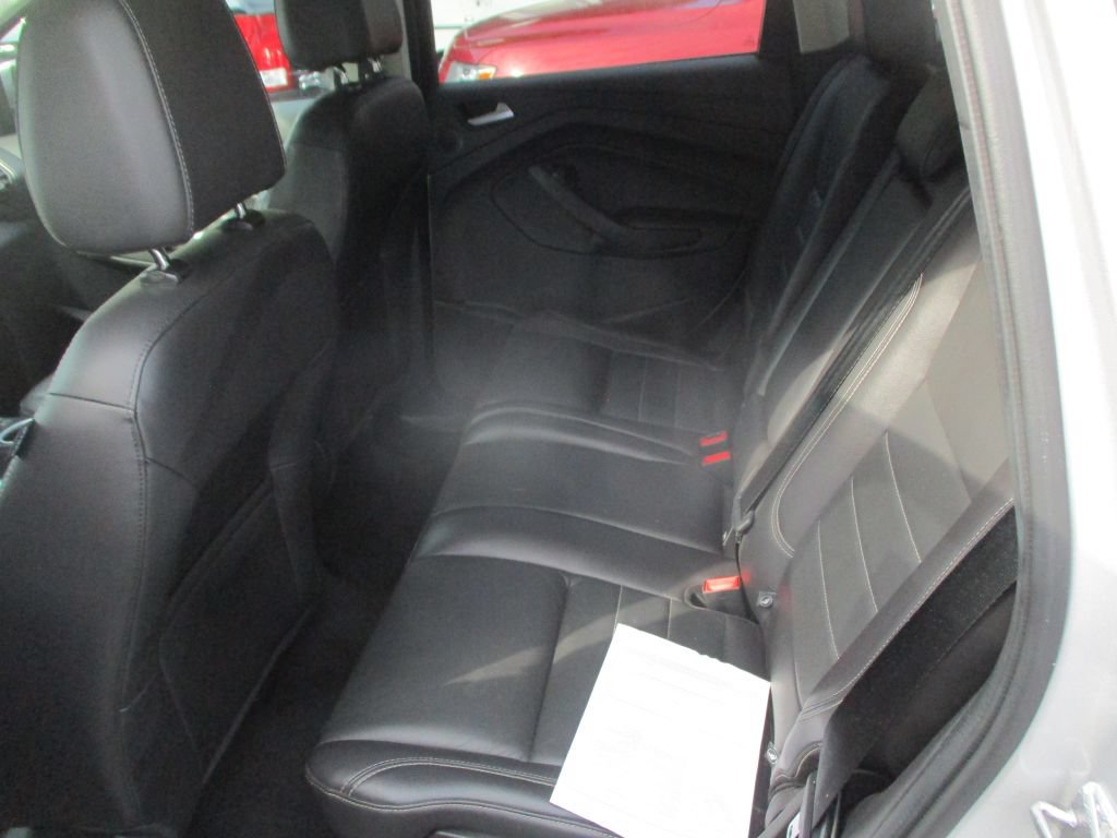 Used 2016 Ford Escape Titanium AWD/4WD image 7
