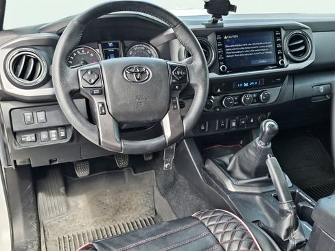 Used 2023 Toyota Tacoma TRD Sport w/ Advanced Technology Package AWD/4WD image 32
