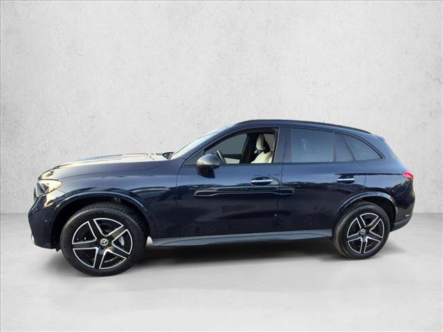 Used 2023 Mercedes-Benz GLC 300 4MATIC image 9