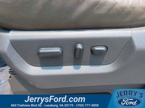 Used 2016 Ford F250 King Ranch w/ Snow Plow Prep Package AWD/4WD image 28