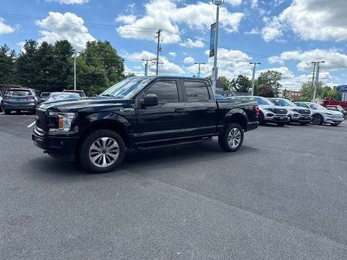 Used 2018 Ford F150 XL w/ Equipment Group 101A Mid AWD/4WD image 3