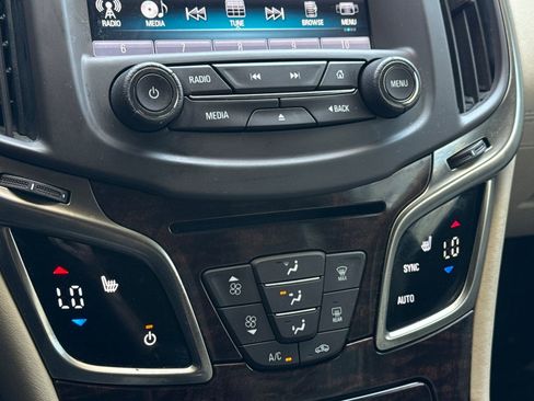 Used 2016 Buick LaCrosse Leather FWD image 22