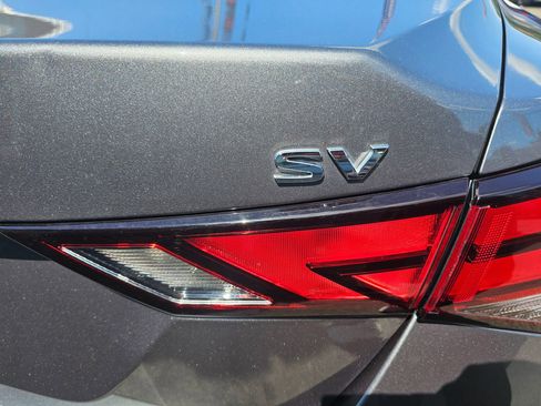 Used 2023 Nissan Sentra SV w/ All-Weather Package FWD image 32