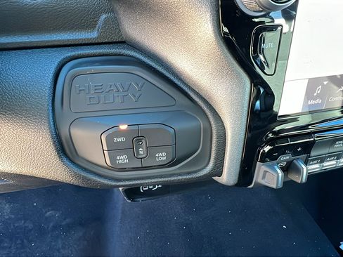 Used 2026 RAM 2500 Tradesman AWD/4WD image 26