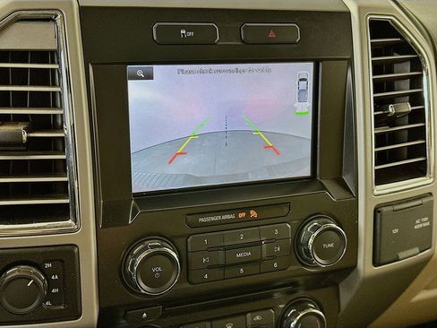 Used 2015 Ford F150 Lariat AWD/4WD image 20