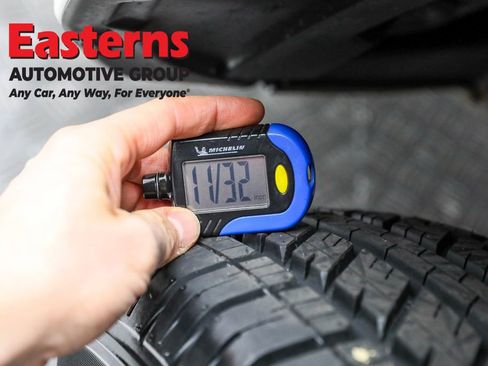 Used 2022 Toyota Tacoma SR w/ SR Convenience Package image 26