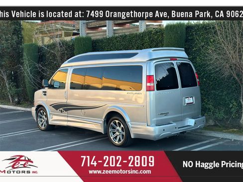 Used 2016 Chevrolet Express 2500 image 9