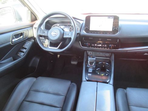 Used 2022 Nissan Rogue SL w/ SL Premium Package FWD image 13