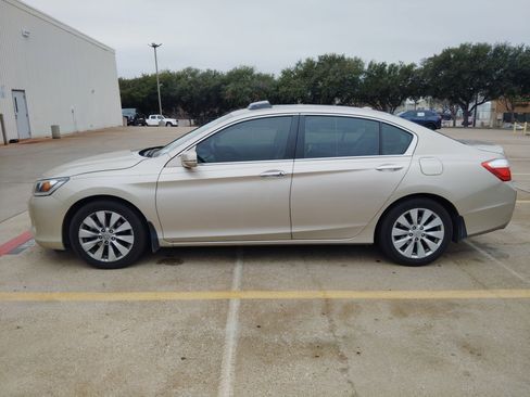 Used 2014 Honda Accord EX-L image 2