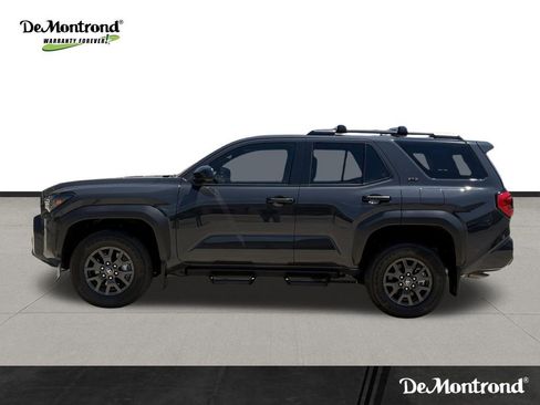 Used 2025 Toyota 4Runner SR5 RWD image 8