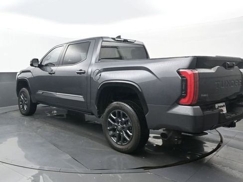 Used 2025 Toyota Tundra Platinum AWD/4WD image 3