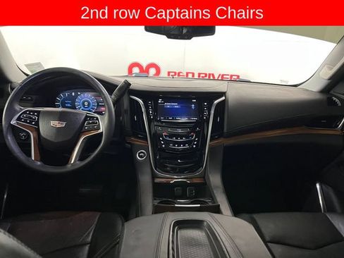 Used 2017 Cadillac Escalade Premium Luxury AWD/4WD image 12
