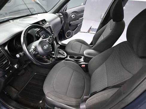 Used 2014 Kia Soul ! w/ Sun & Sound Package FWD image 21