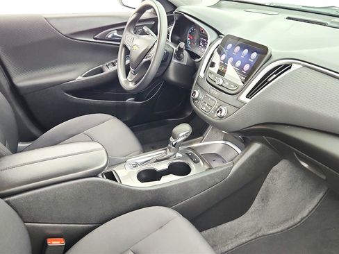 Used 2024 Chevrolet Malibu LT image 18