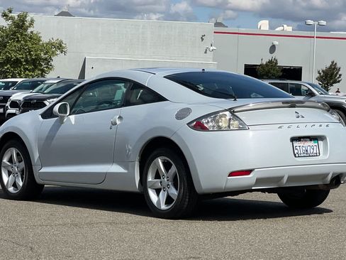 Used 2006 Mitsubishi Eclipse GS FWD image 7