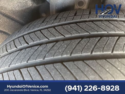 Certified 2024 Hyundai Santa Cruz Night image 13