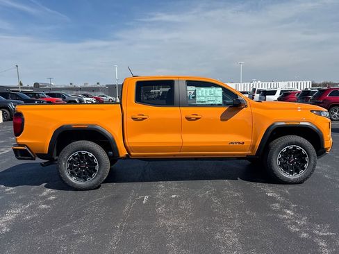 New 2026 GMC Canyon AT4 w/ Technology Plus Package AWD/4WD image 10